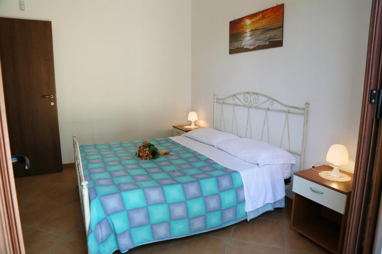 Apartmán Damiavacanze Casa Vacanza Al Mare A Torre Vado Exteriér fotografie