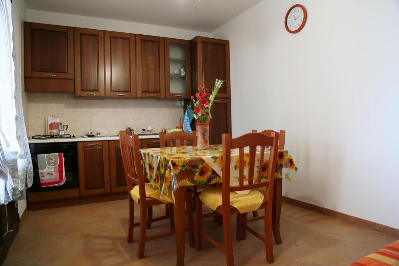 Apartmán Damiavacanze Casa Vacanza Al Mare A Torre Vado Exteriér fotografie