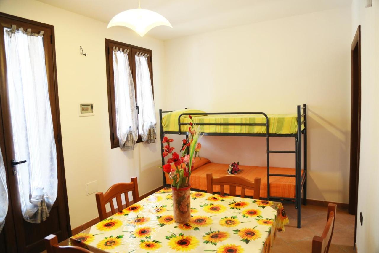Apartmán Damiavacanze Casa Vacanza Al Mare A Torre Vado Exteriér fotografie